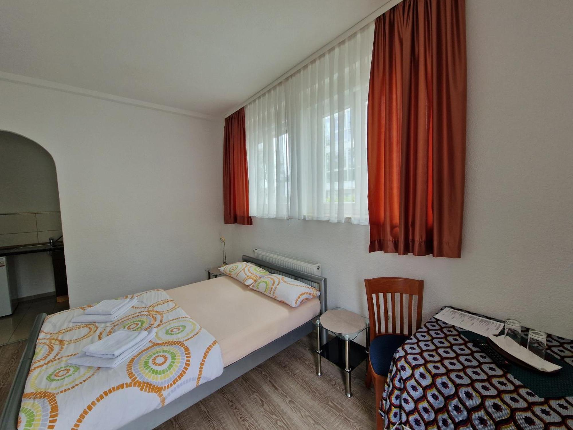 Pension Antalya FDH Habitación foto
